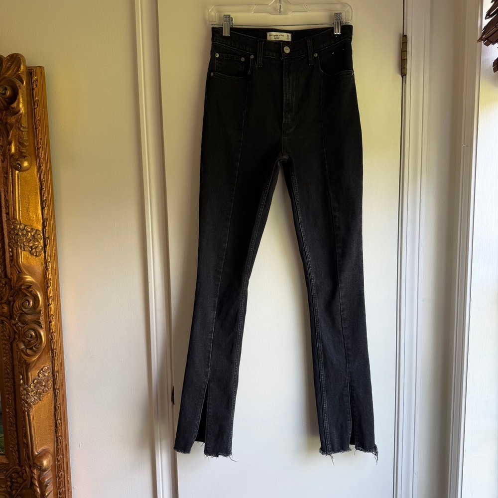 Abercrombie & Fitch The Skinny High Rise Jeans Washed Black Front Slit 26 2R